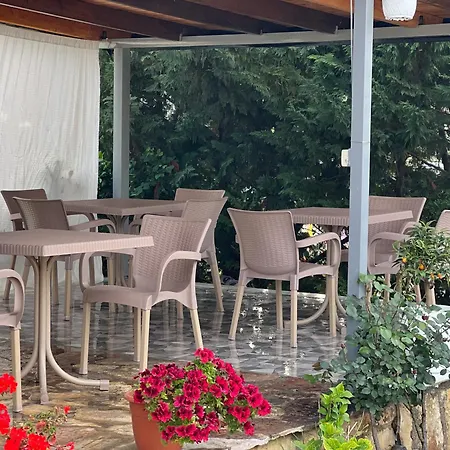 Isufi * Ксамил