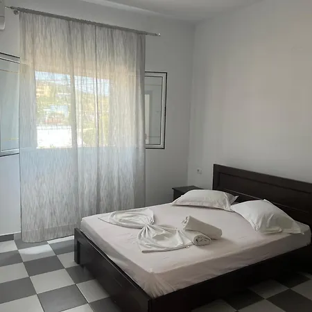 Isufi Ksamil